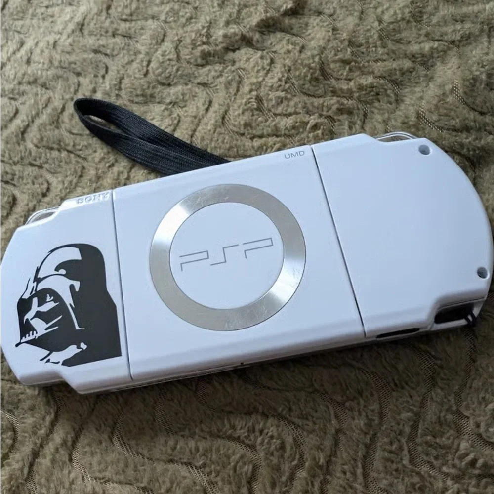 Sony PSP Handheld Console - Classic White